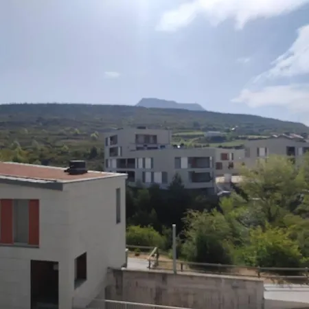 Cosy. Bonito Y Acogedor Duplex דירה