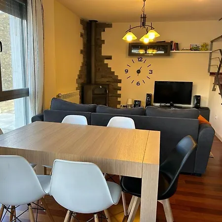 Cosy. Bonito Y Acogedor Duplex ラタス
